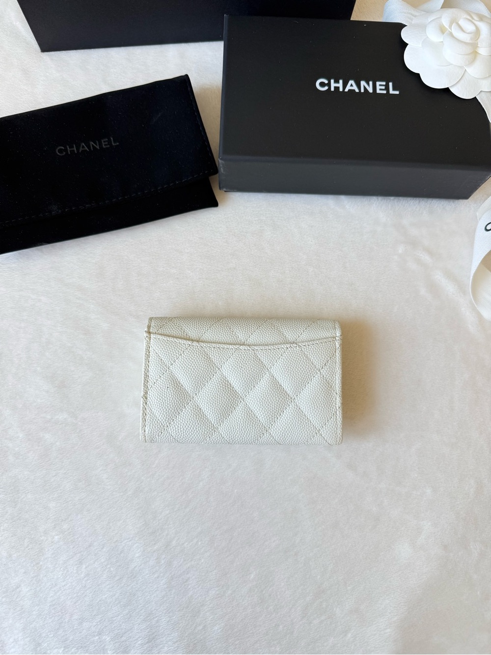 CHANEL Classic Flap Card Holder - Picture 6 of 9